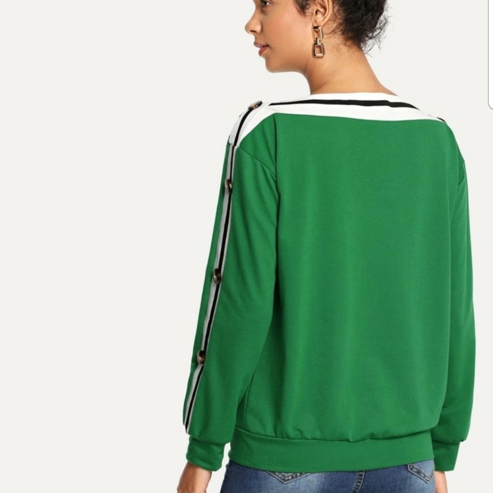 ☆LAST ONE☆ Green Boat Neck w/Buttons - Picture 4 of 5